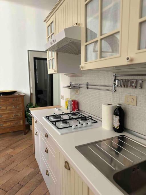 Xenia Apartments - Charming Garden Suite In Porta Venezia Milan Exterior photo