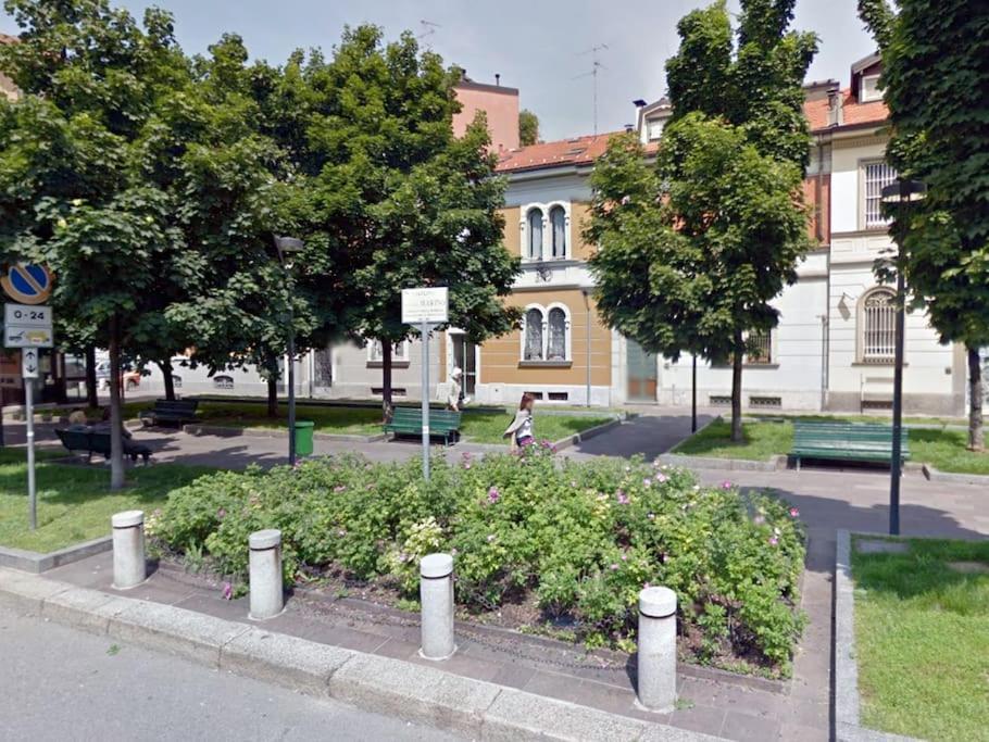 Xenia Apartments - Charming Garden Suite In Porta Venezia Milan Exterior photo